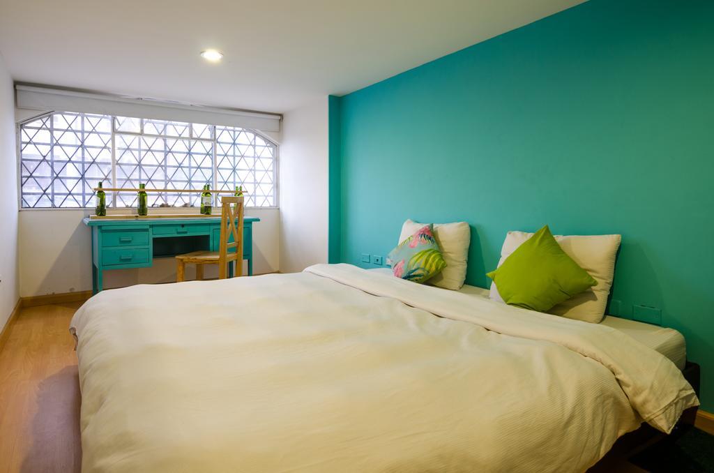 Cx Hostal *